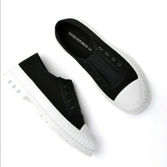 Black canvas chunky sneaker - Picture 2 of 8